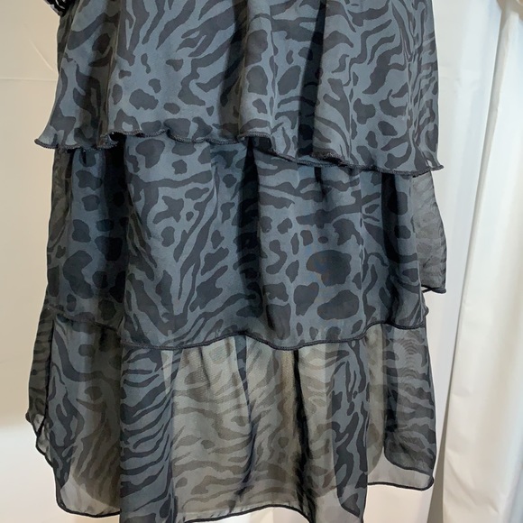 New! One Shoulder Zebra Print Top - Picture 3 of 9